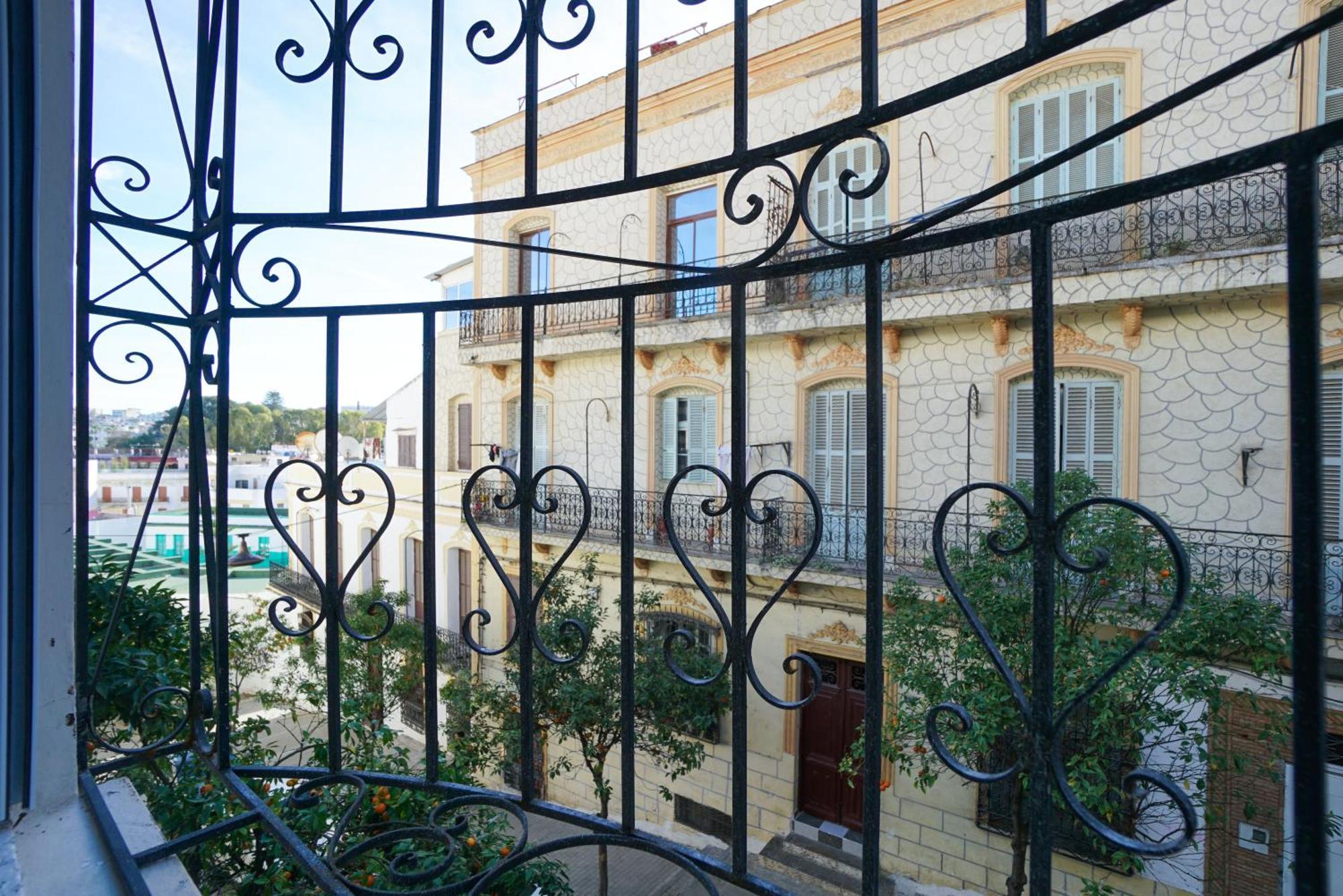 Dar Amr Apartment Tangier Exterior photo
